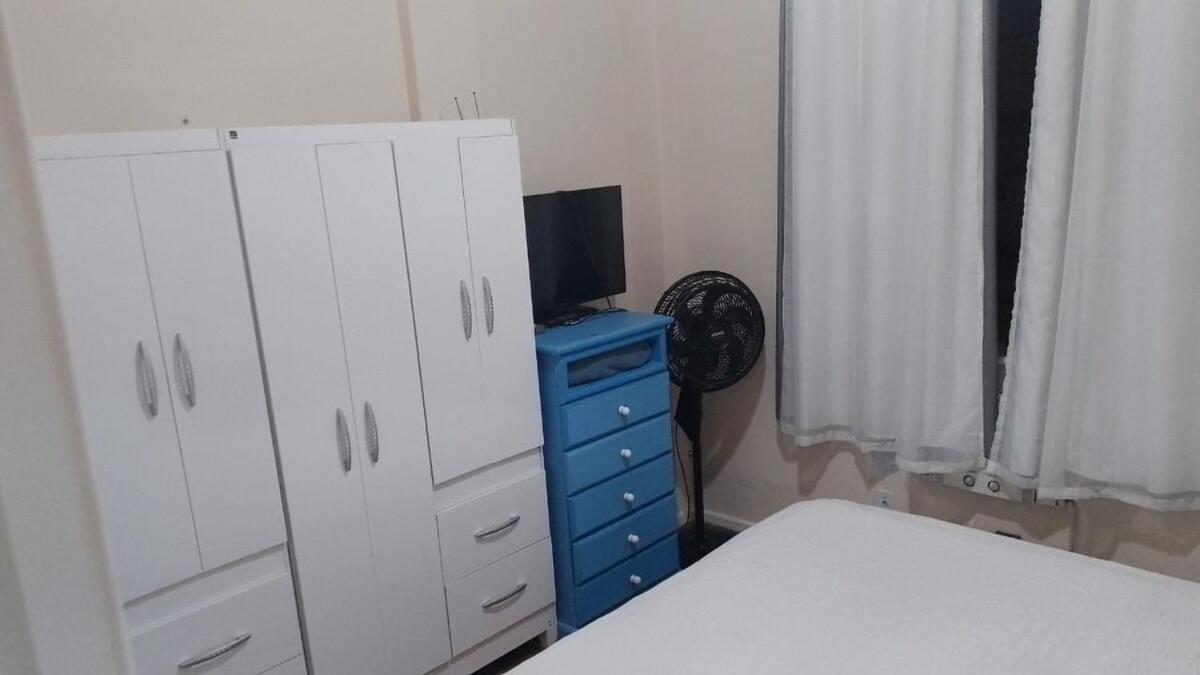 Apartamento Em Copacabana A 3 Quadras Da Praia!