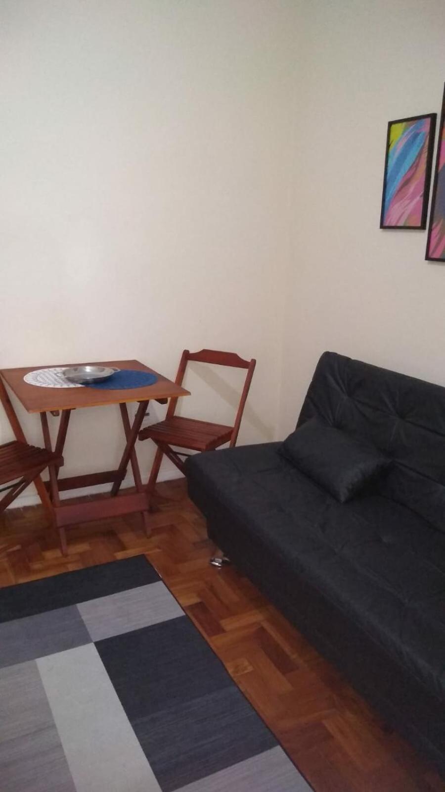 Em Copacabana A 3 Quadras Da Praia! Apartamento